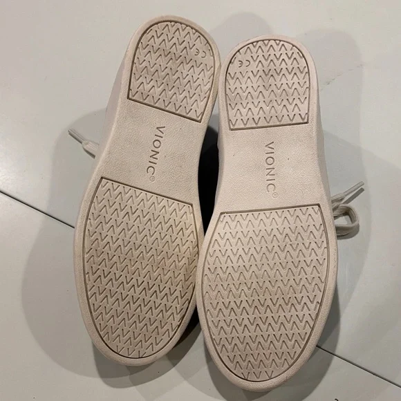 Vionic winny denim shoes size 7.5 - Picture 4 of 8